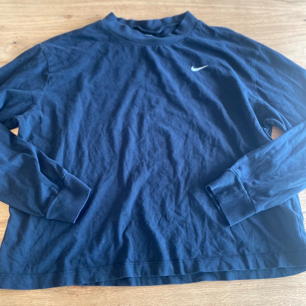 Nike Logo Long Sleeve Crop Oversized Tee Shirt Black Women’s Medium‎ Preloved